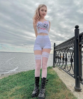 Анкета проститутки Рената - город Няндома, 18 лет, №10255